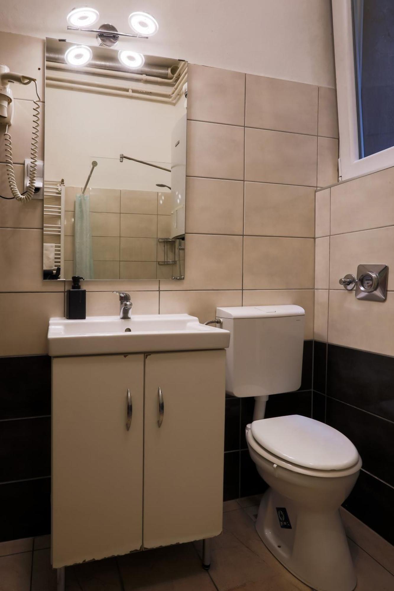 East Station Private Rooms Βουδαπέστη Εξωτερικό φωτογραφία
